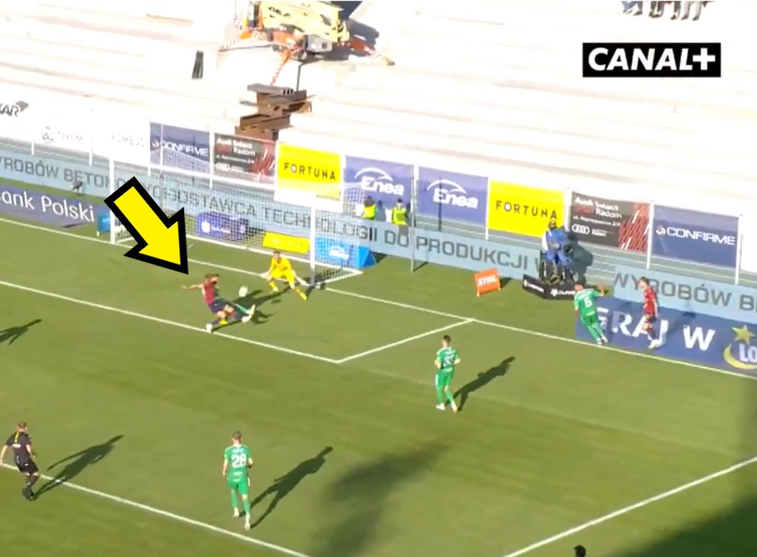 Bramka już w 5. minucie. Tak Lech goni Raków [WIDEO]