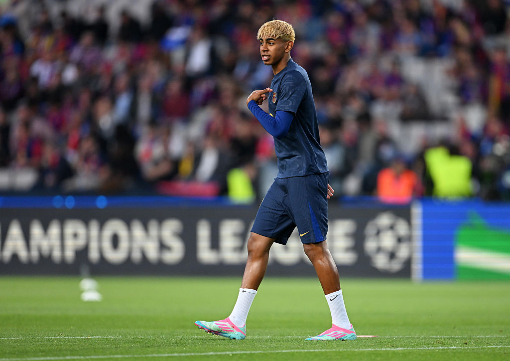 Kilka minut przed meczem gruchnęły wieści. Na kibiców Barcy padł blady strach