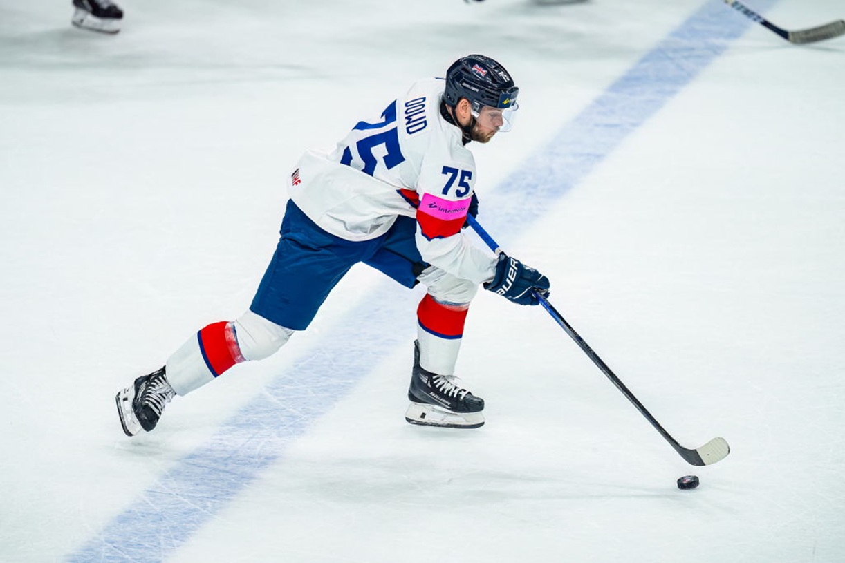 Szalony mecz faworyta z outsiderem. Dwóch minut zabrakło do sensacji