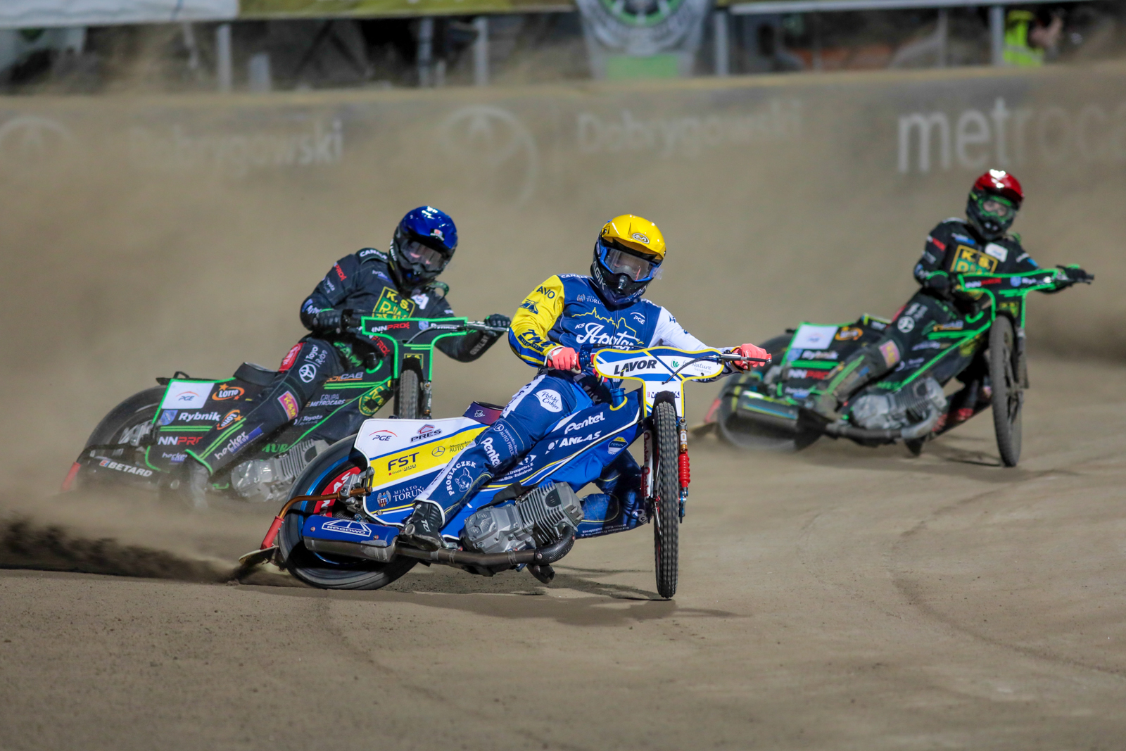 Żużel. Ambitna, ale nieudana pogoń na Wyspach. Osłabione Wiedźmy obroniły przewagę