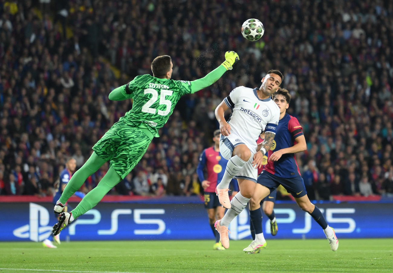 Liga Mistrzów. Wynik środowego meczu. Gol za golem w Barcelonie
