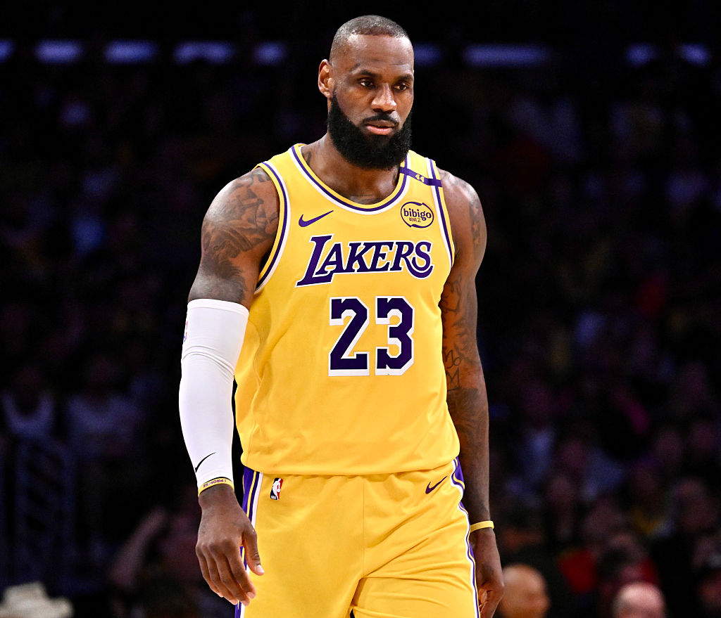 LeBron James zakończy karierę? "Muszę sam ze sobą przeprowadzić rozmowę"