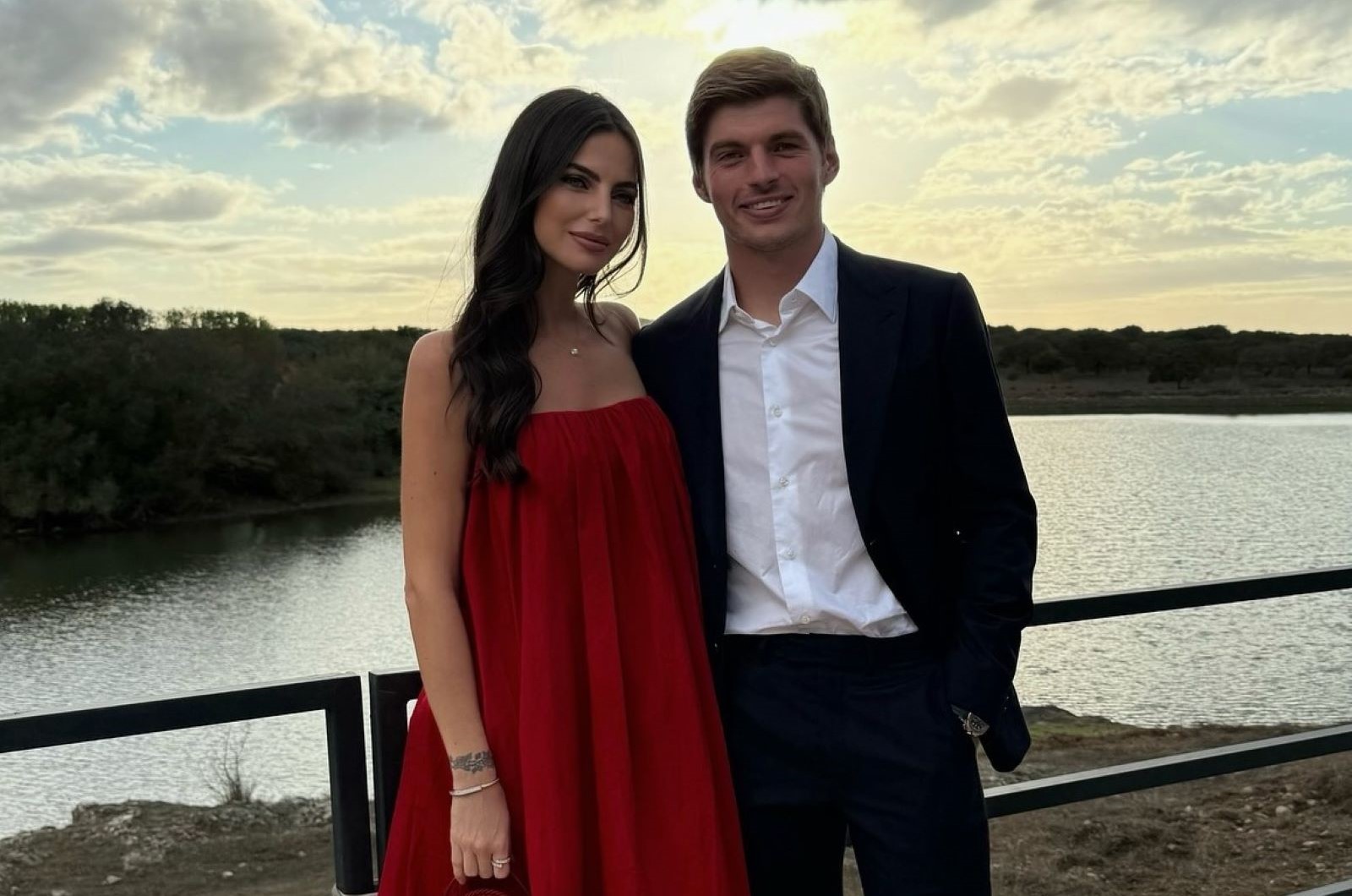 Odwołał wszystkie spotkania. Wszystko z powodu pięknej partnerki