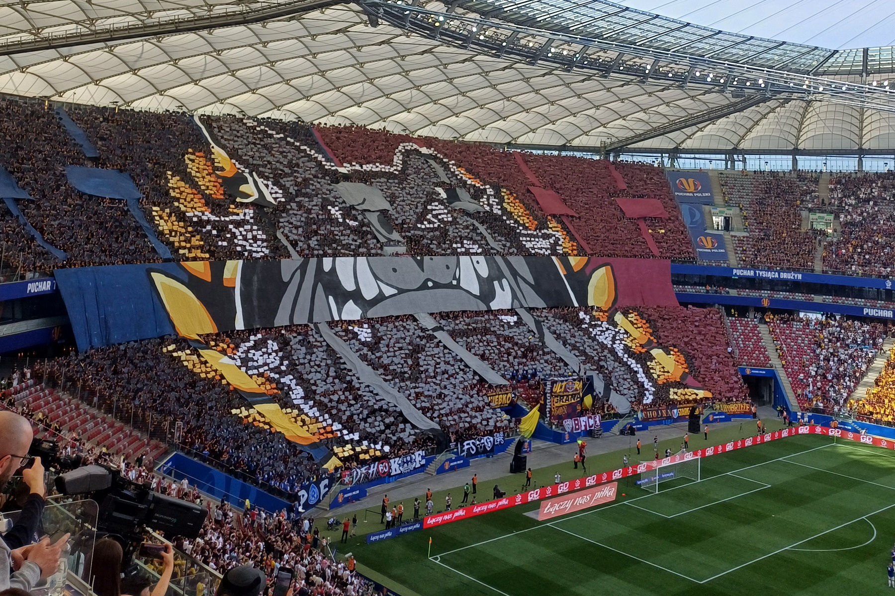 Robi wrażenie. To przygotowali kibice Pogoni na finał Pucharu Polski