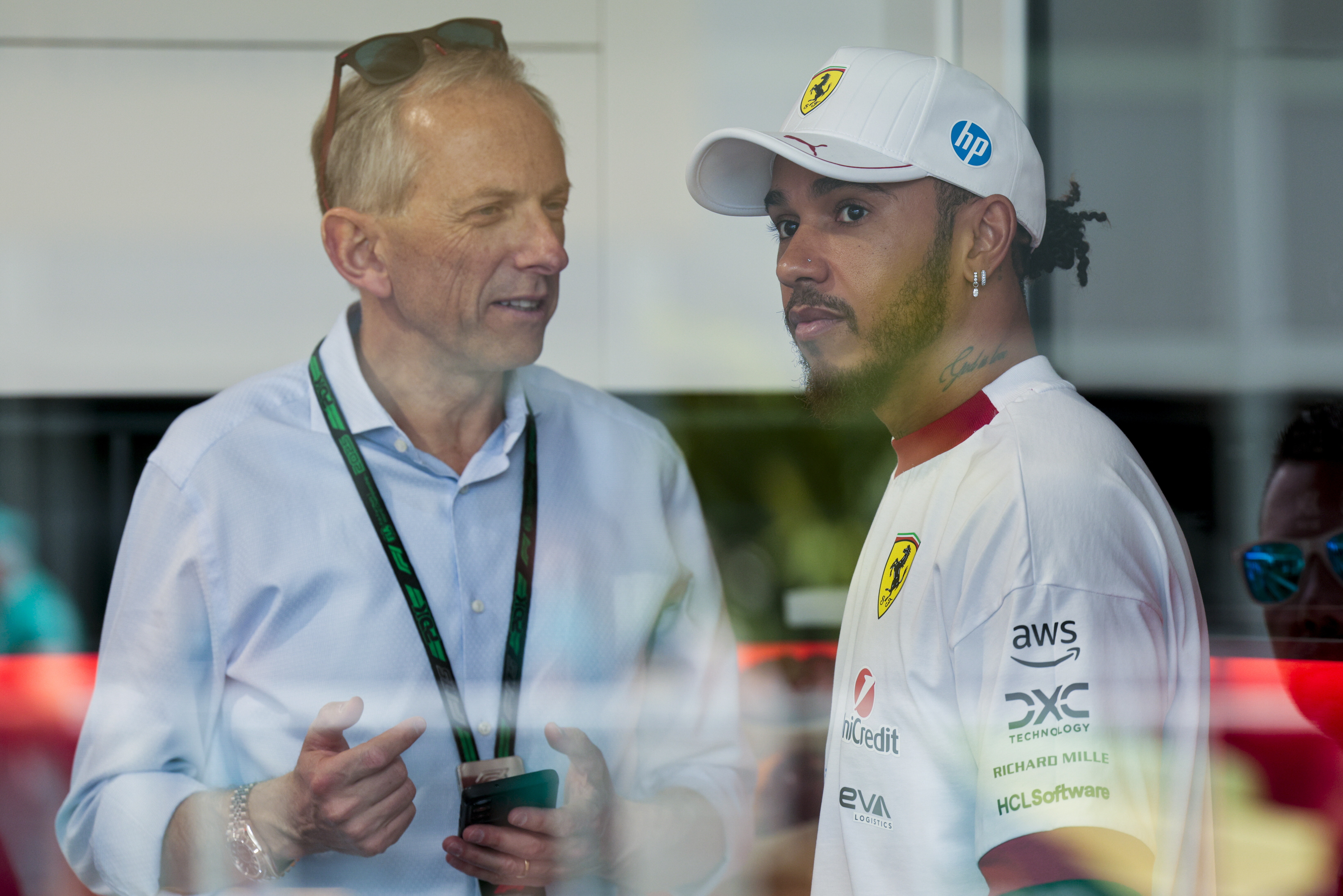 Gwiazdy domagają się eskorty policyjnej. "Ruch drogowy jest okropny"