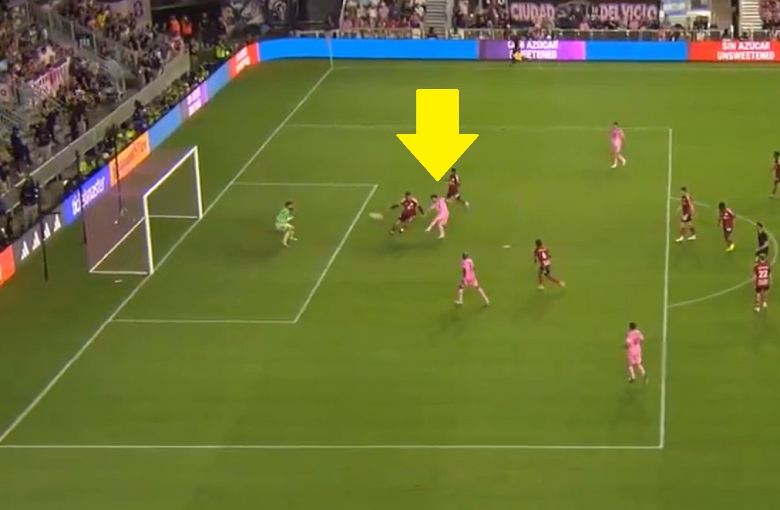 Błysk geniuszu Messiego. Polacy mogli tylko się przyglądać [WIDEO]