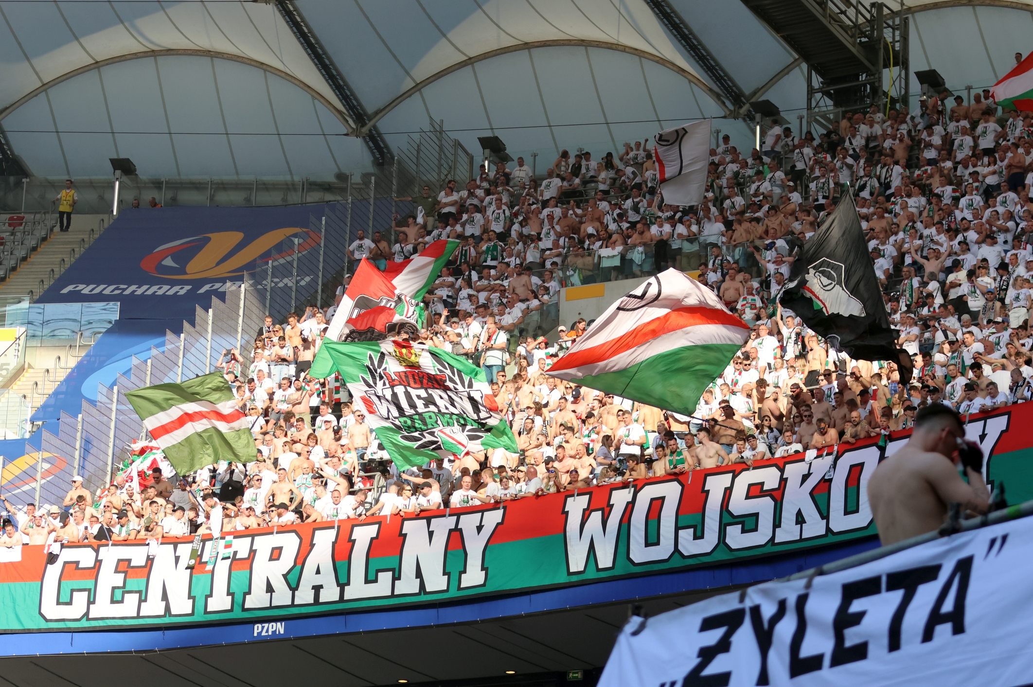 Kibice Legii oburzeni na klub. Wydali komunikat. "To policzek"