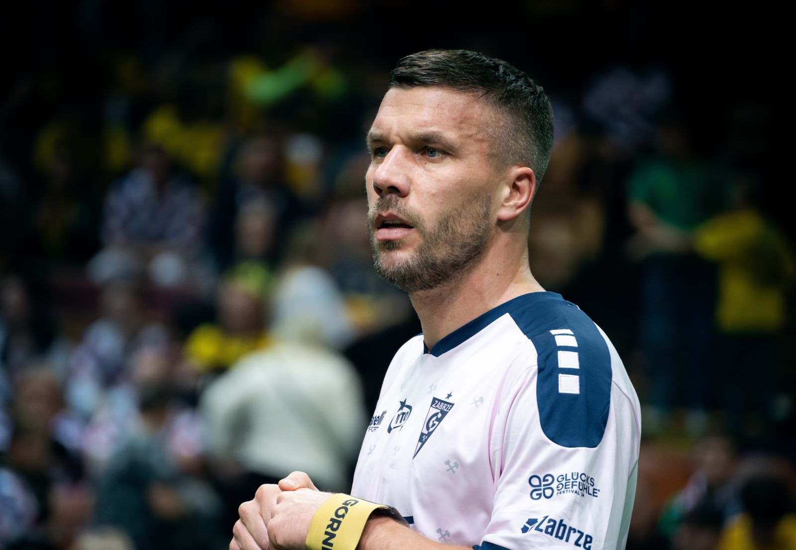 Podolski nie wytrzymał. "Trudno mi jest nie przeklinać"