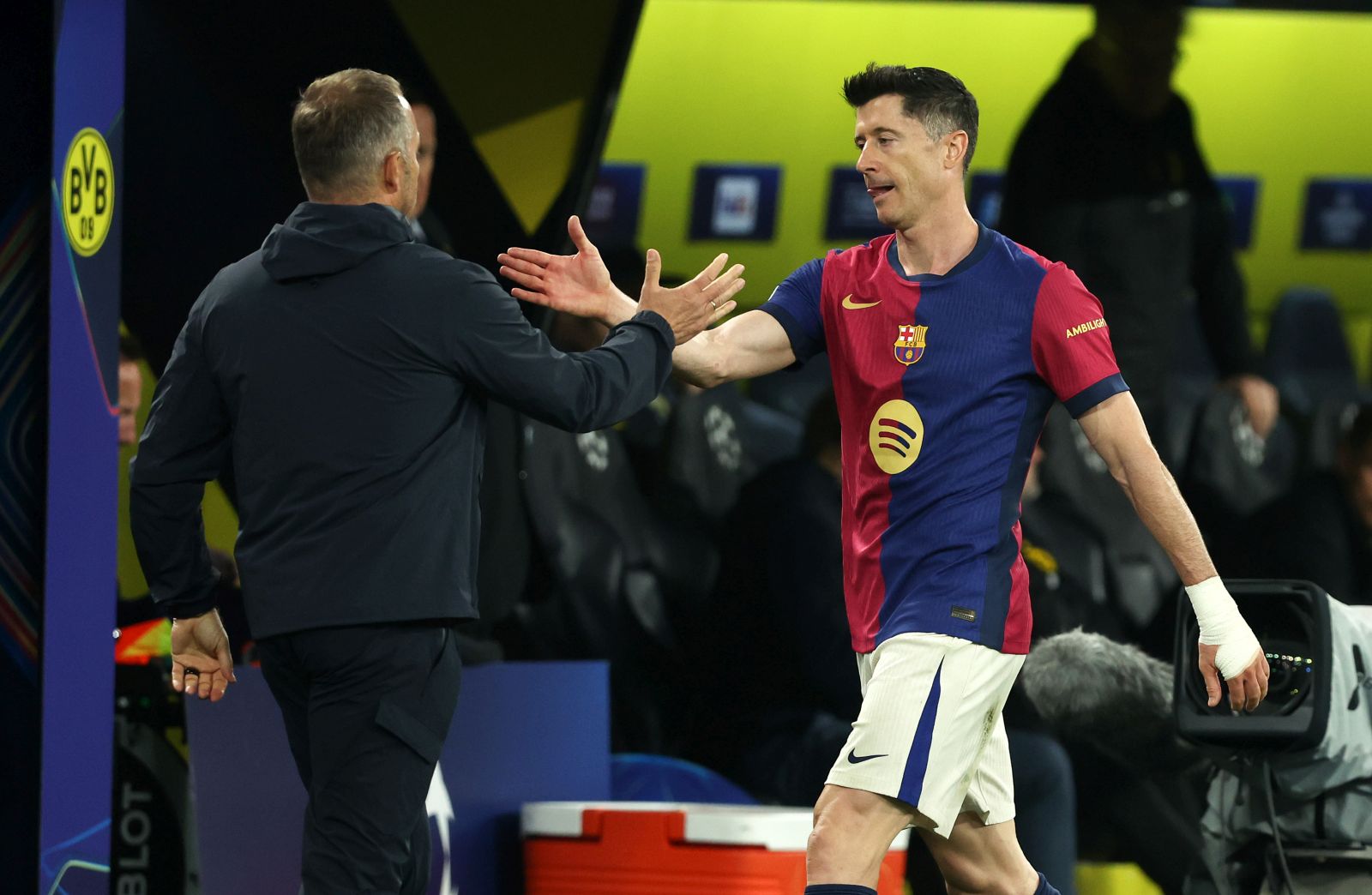 Sensacyjne wieści z Hiszpanii. Lewandowski powiedział to Flickowi