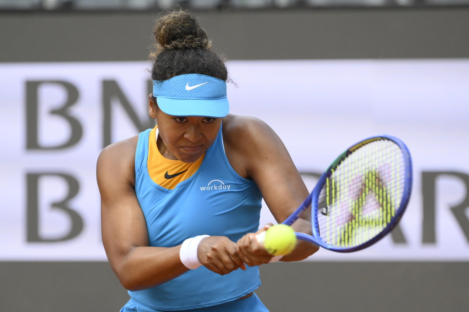 Naomi Osaka wkroczyła do gry. Dwa sety rozstrzygnęły mecz