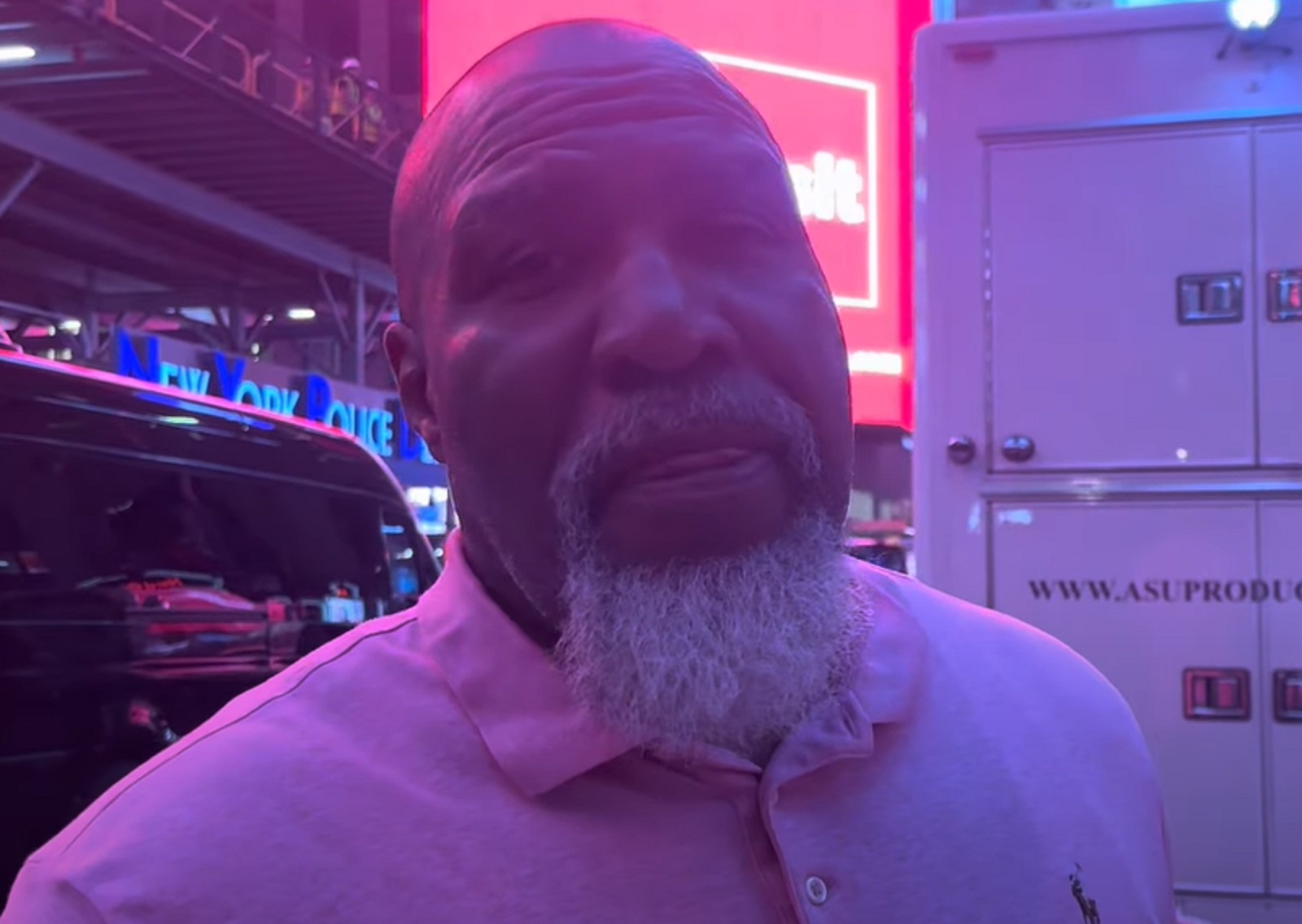 Plotkowano, iż powalczy z Adamkiem. Były mistrz ogłosił powrót po 10 latach