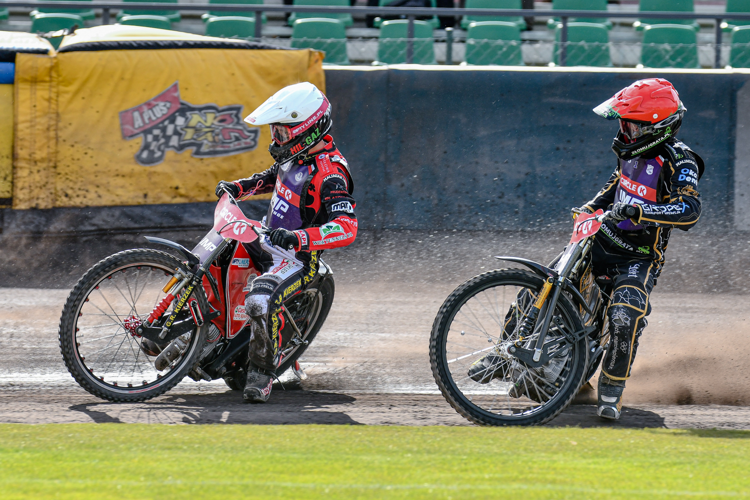 Żużel. Kolejni uczestnicy turnieju Chrobrego. Jeden z nich już wygrywał w tej imprezie