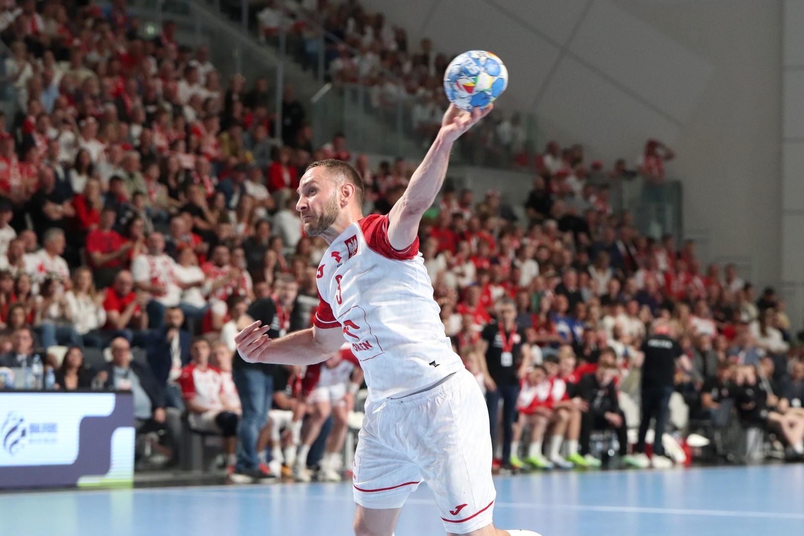 "Niewybaczalny błąd". Przeprosił kolegów z reprezentacji