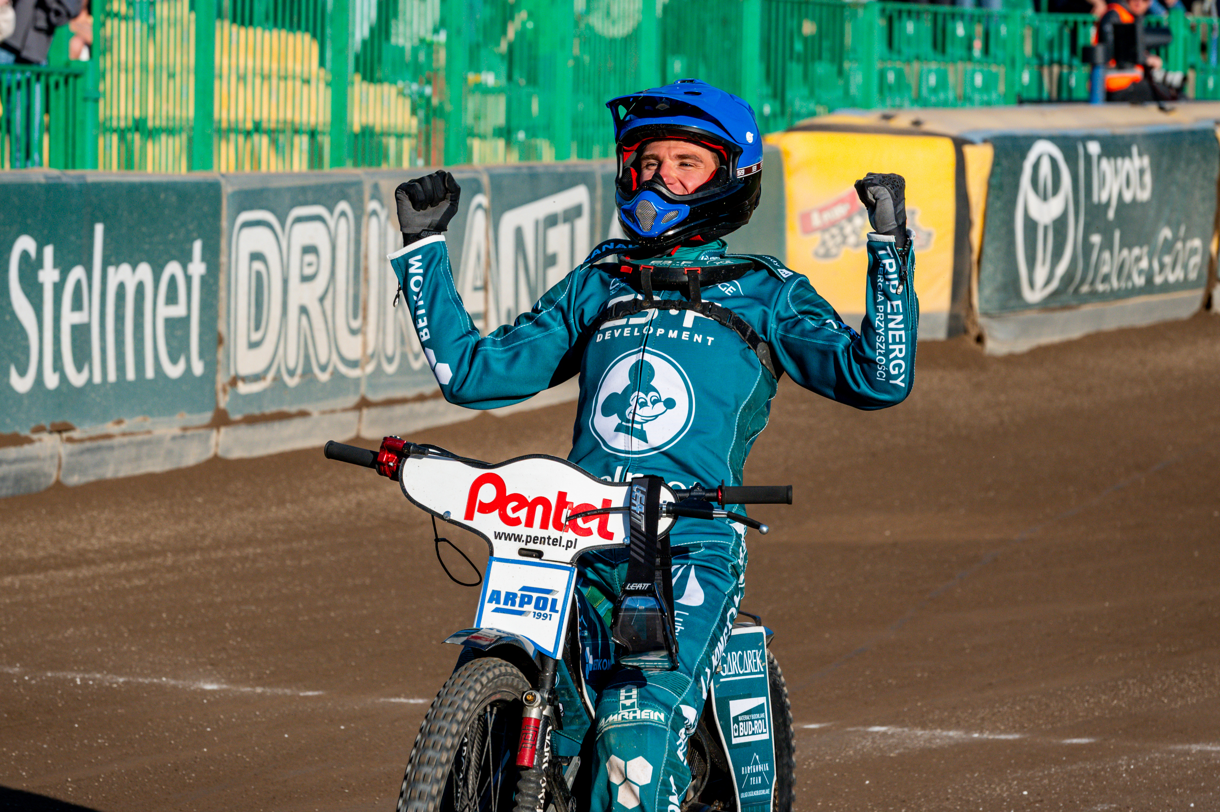 Żużel. Bohater, którego miało nie być. To on może uratować sezon