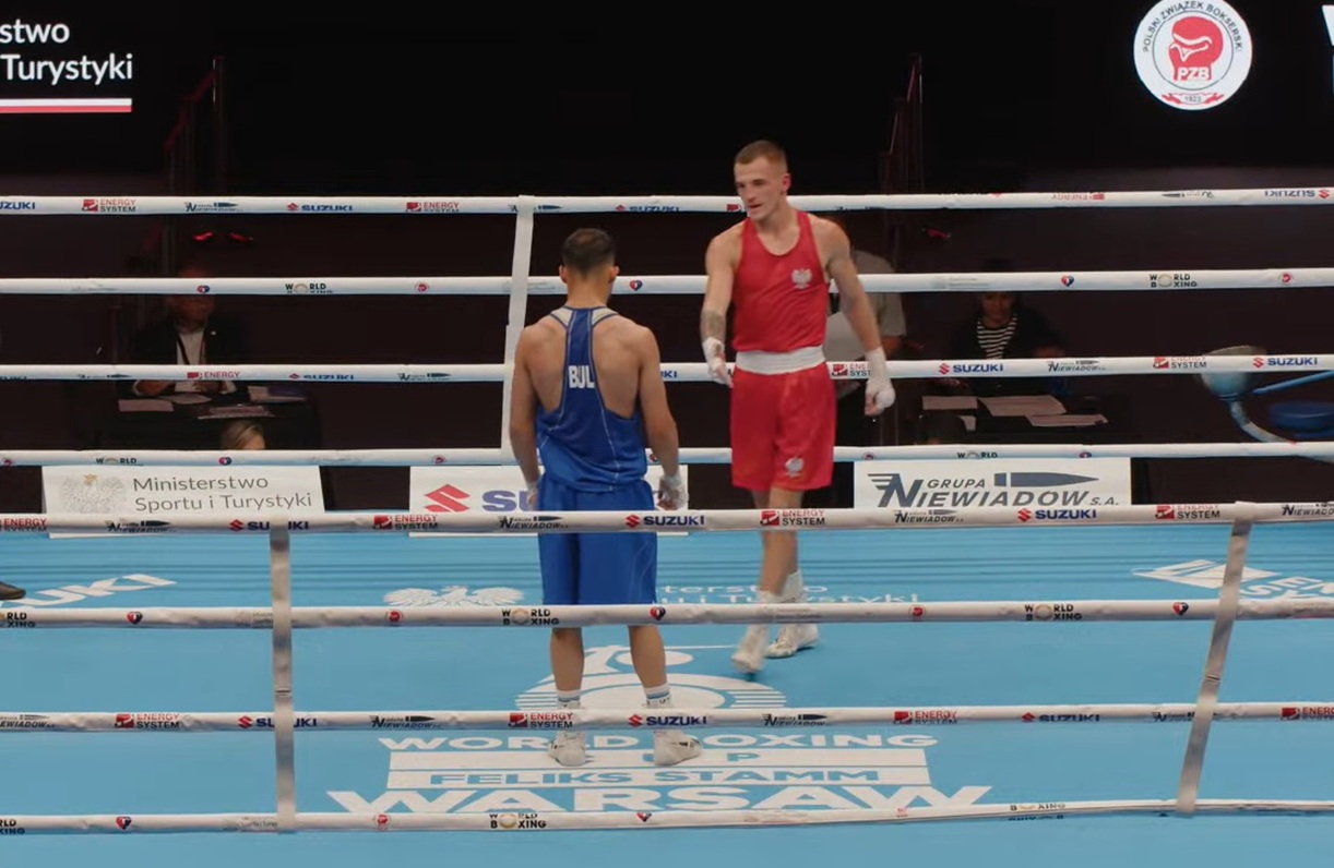 Polak sprawił sensację w PŚ. Spójrz, co się stało, gdy podał rękę rywalowi