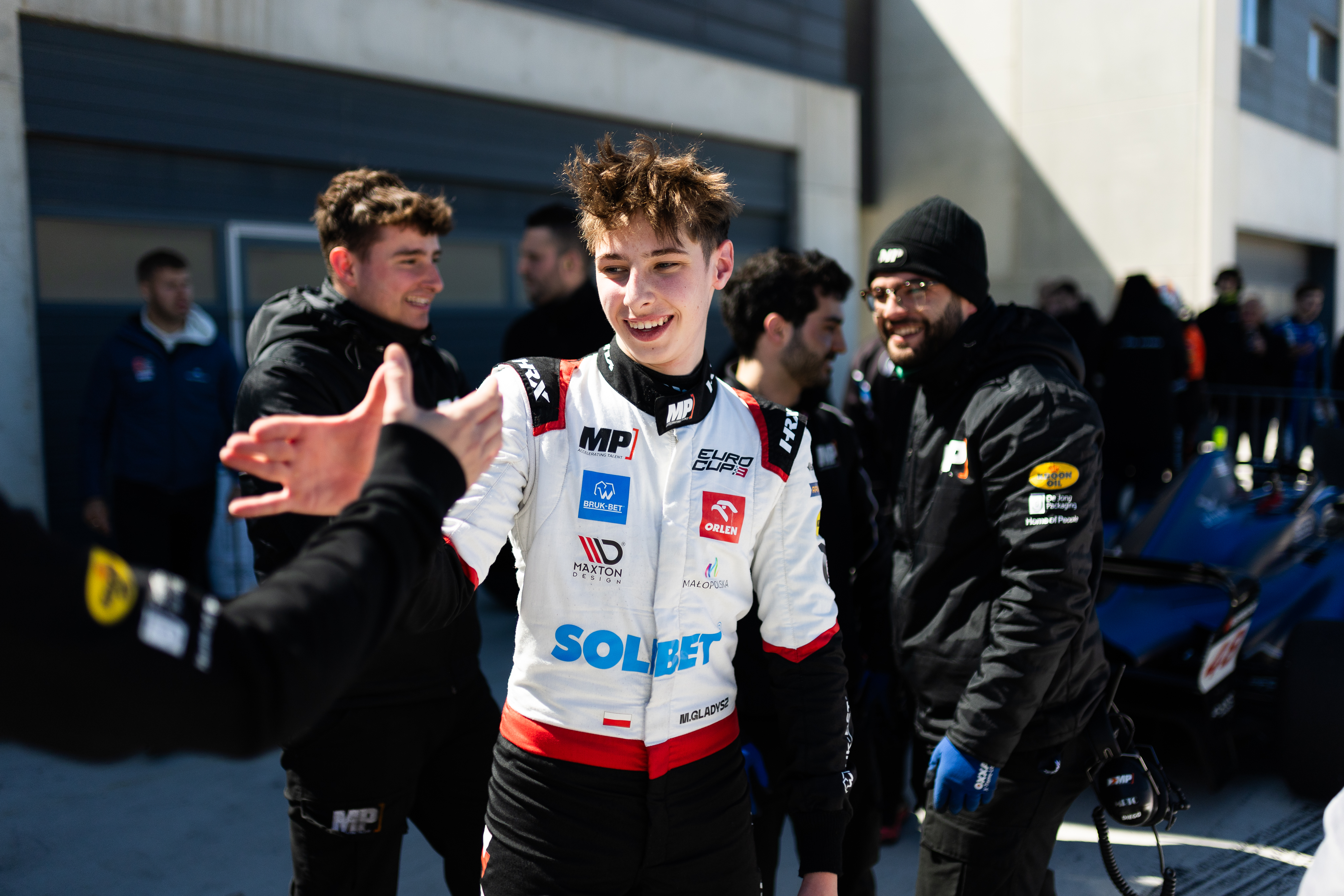 Gładysz zaczyna sezon w Austrii. Początek nowego rozdziału dla talentu z Polski