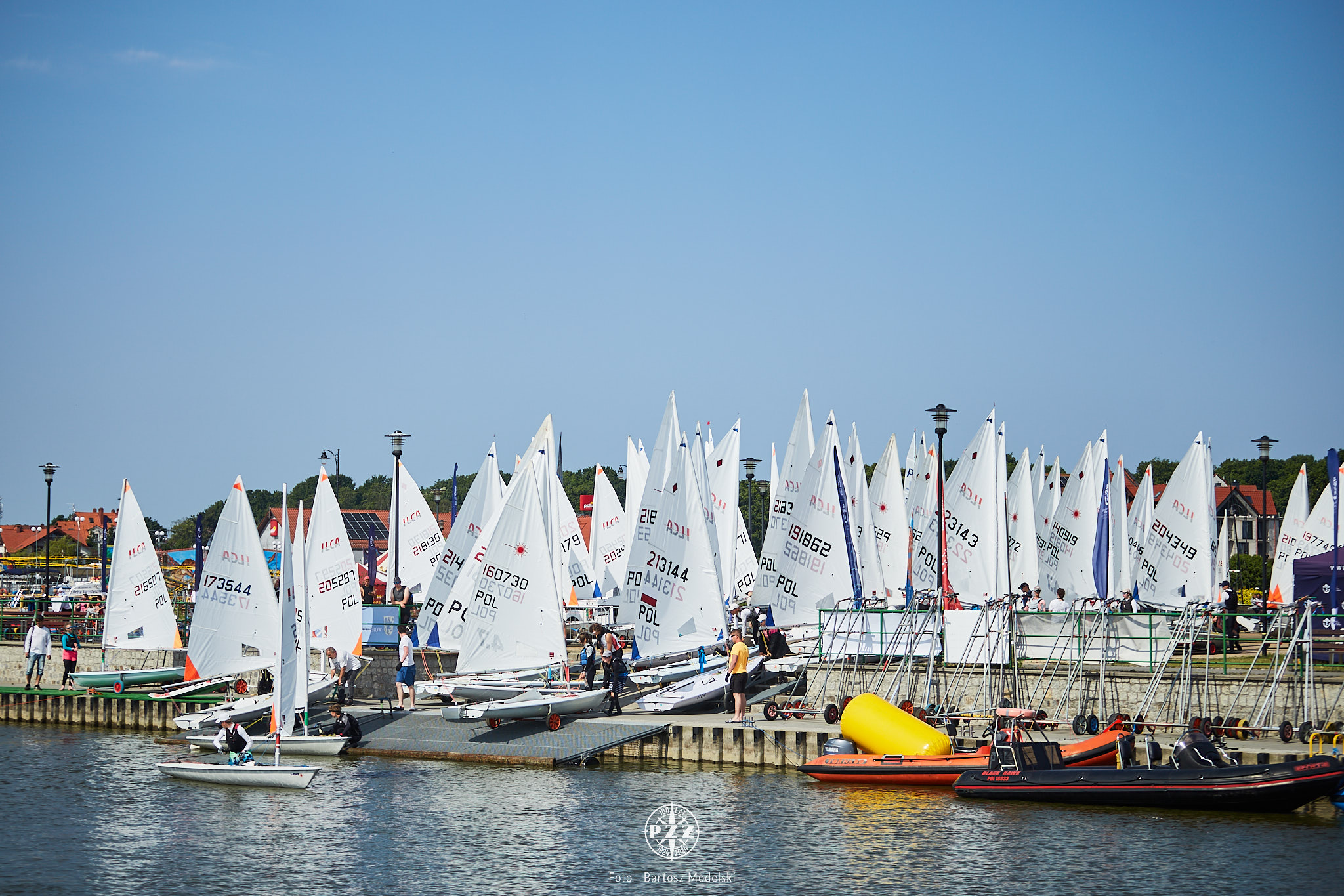 Puchar PZŻ w Krynicy Morskiej: setki żagli, kontynuacja partnerstwa i żeglarski start sezonu
