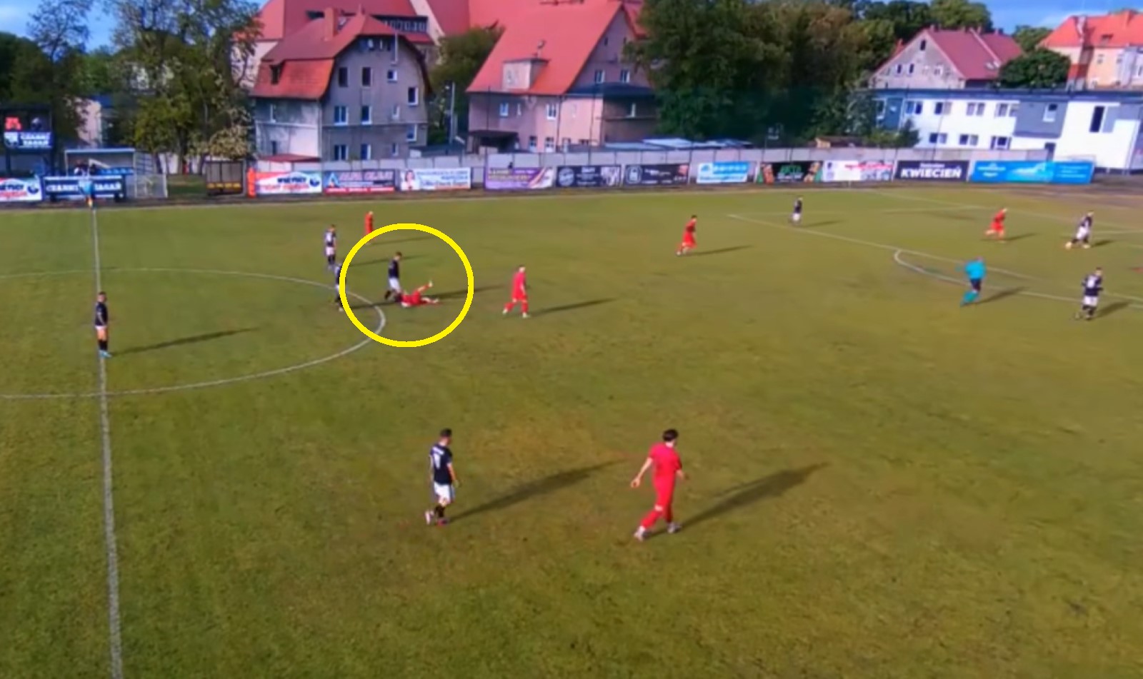 Skandal w Polsce. 17-latek brutalnie zaatakowany. Nagrała to kamera