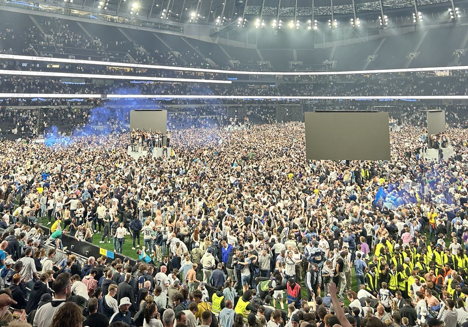 Sceny w Londynie. Czekali na to od 17 lat