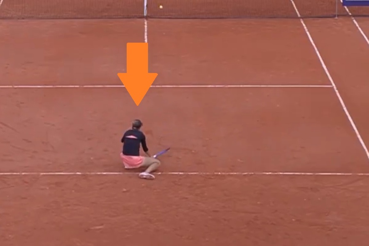 Magda Linette tylko spojrzała. Była już bezradna [WIDEO]