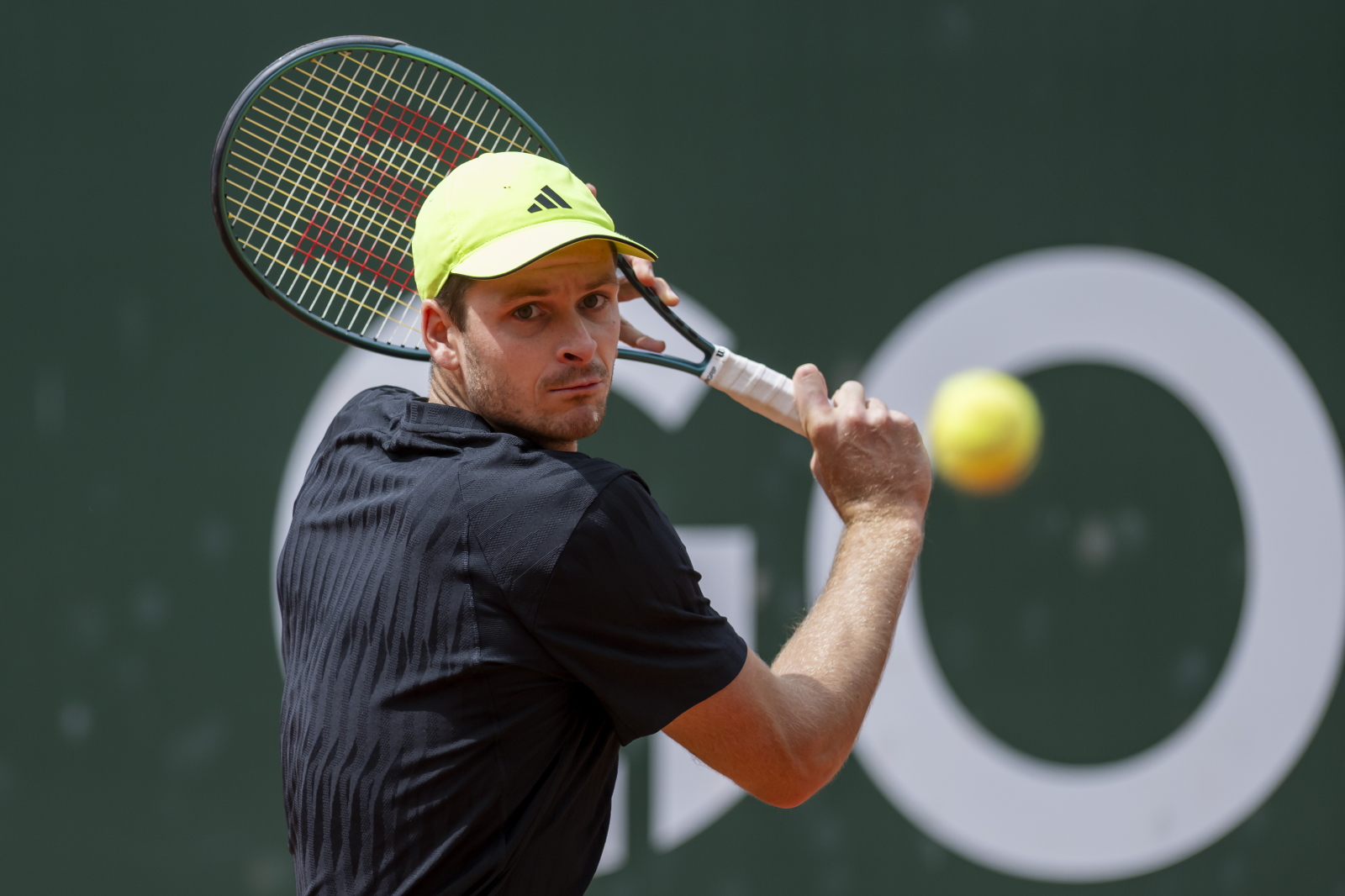 Nagroda główna była blisko. Ile Hubert Hurkacz zarobił w Genewie?