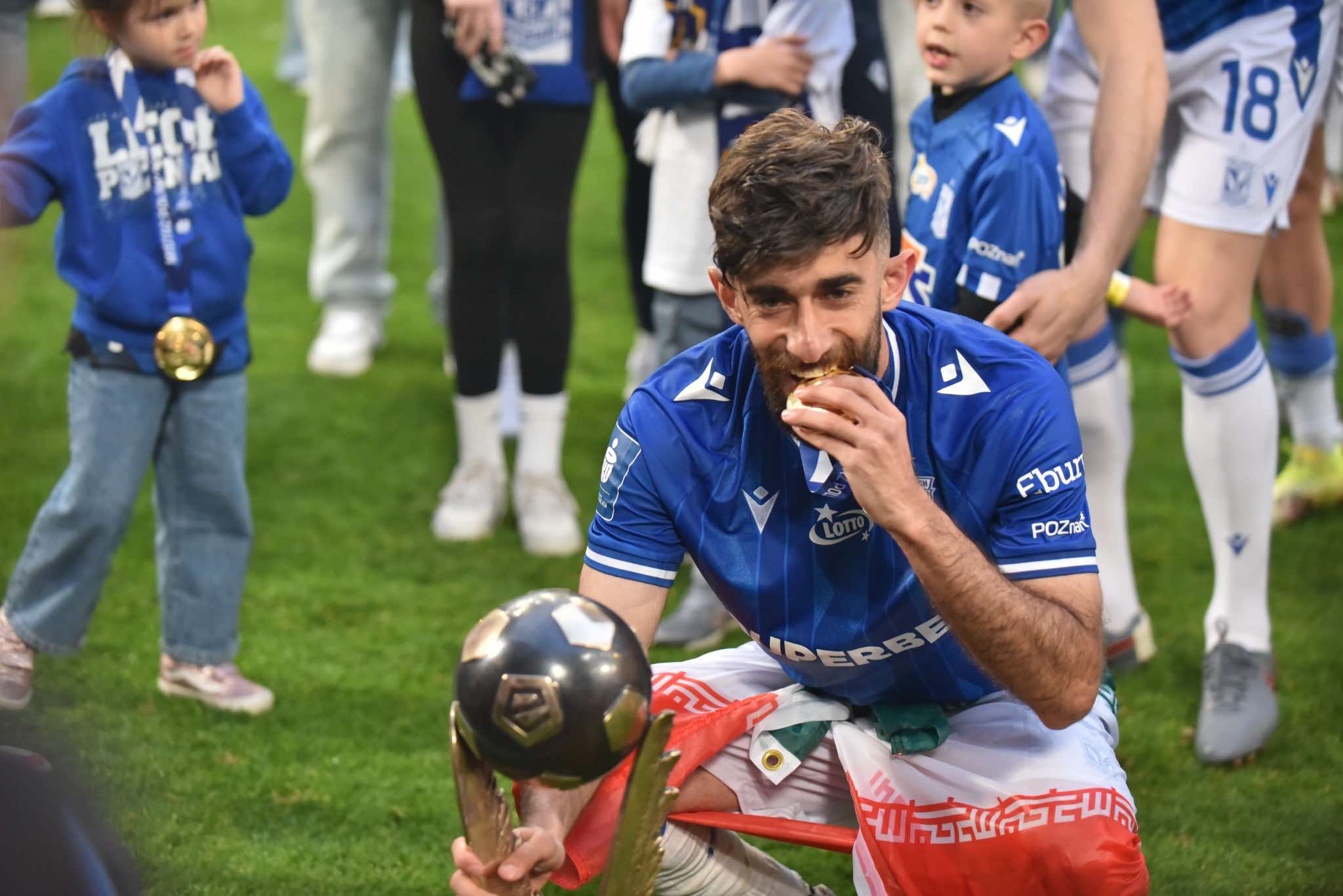 Ekstraklasa ustaliła podział wypłat. Blisko 300 mln zł dla klubów