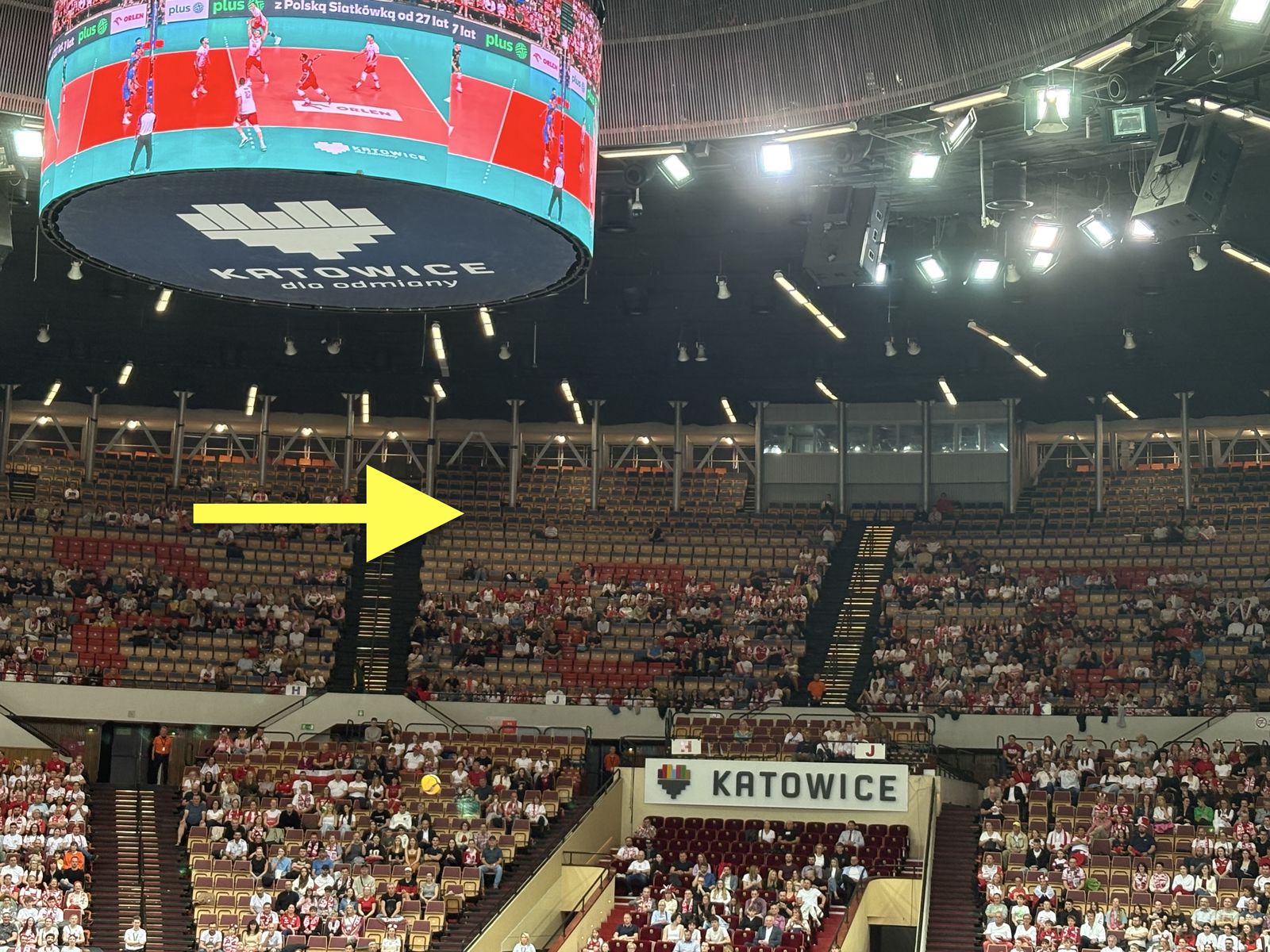 Na mecz Polaków kibice czekali 291 dni. Tylko spójrz na frekwencję w Spodku