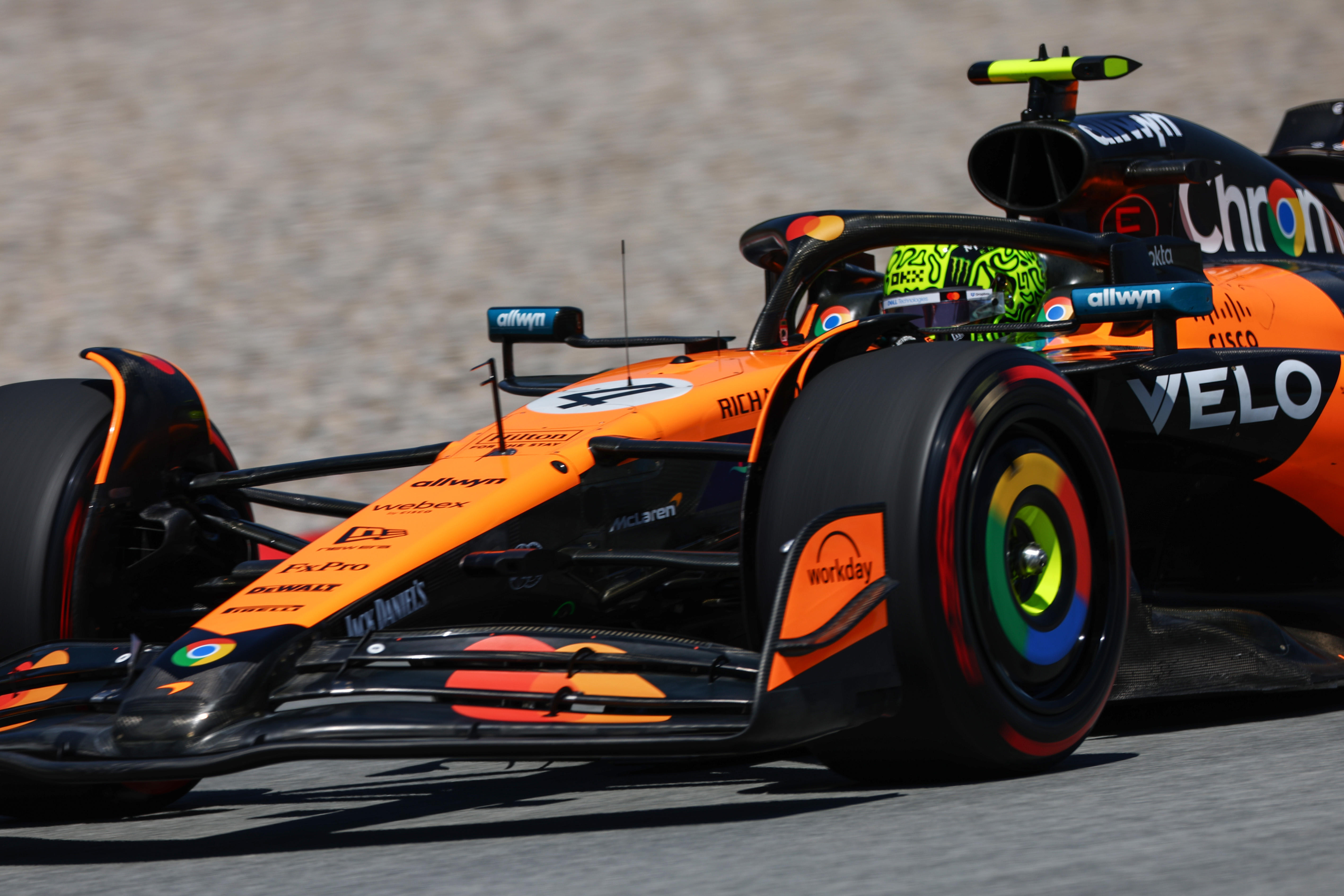 Emocje w F1 sięgają zenitu. 0,008 s różnicy między kandydatami do tytułu