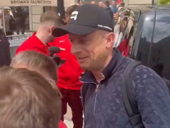 Poruszenie w Katowicach. To na niego czekali kibice pod hotelem