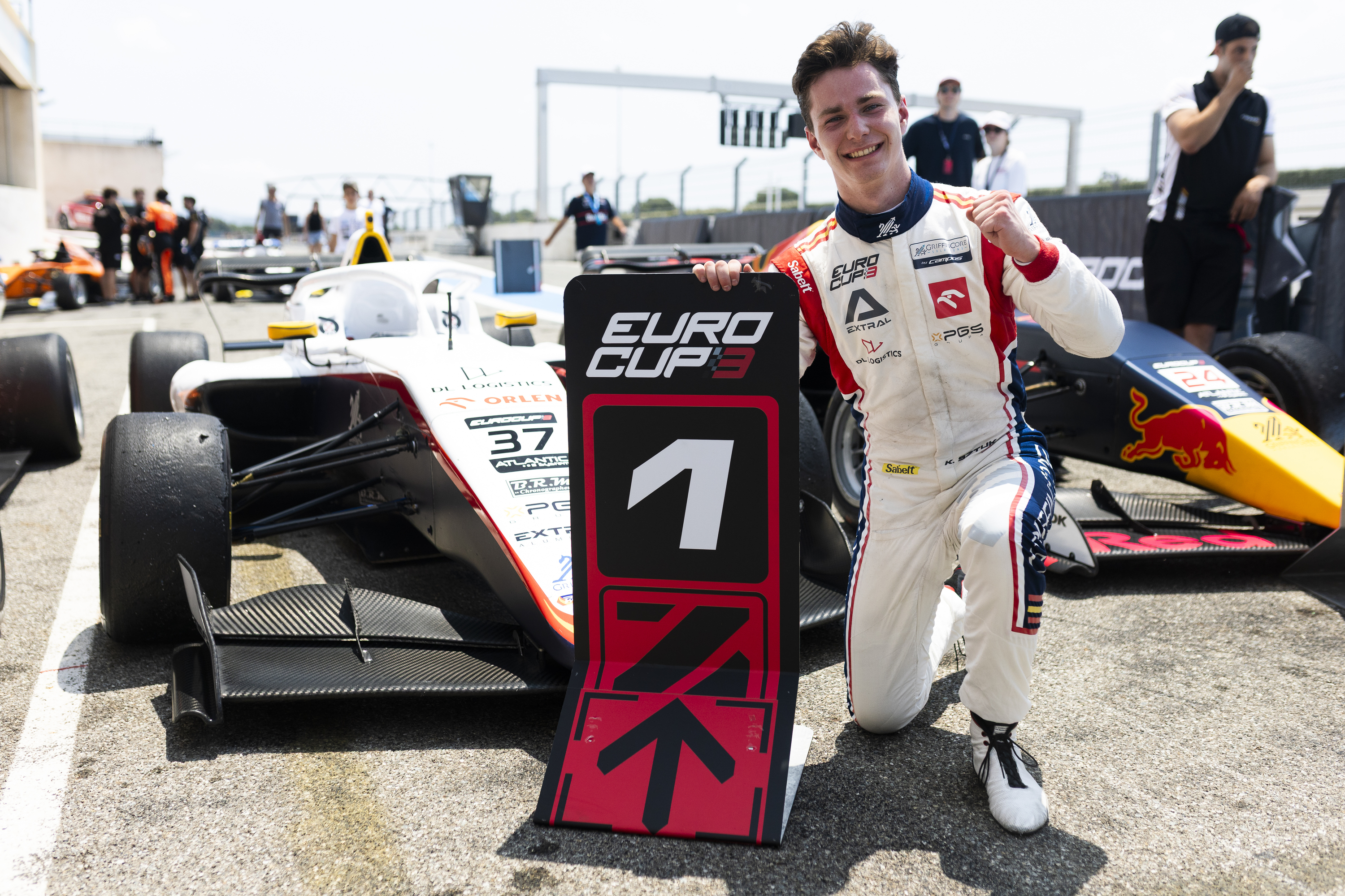 Polak marzy o F1. Zwrócił się do kibiców z jedną prośbą