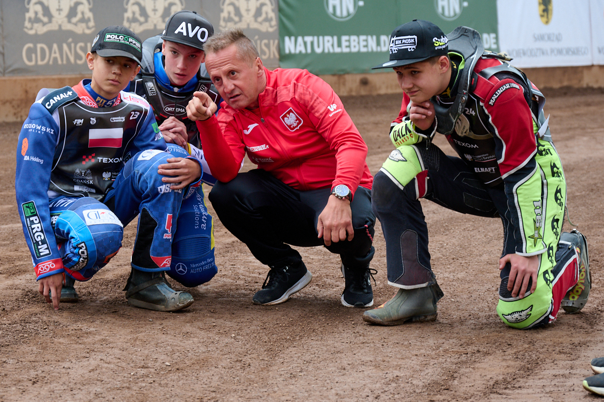 Młodzi Polacy zostali mistrzami Europy! Wygrali wszystkie trzy finały