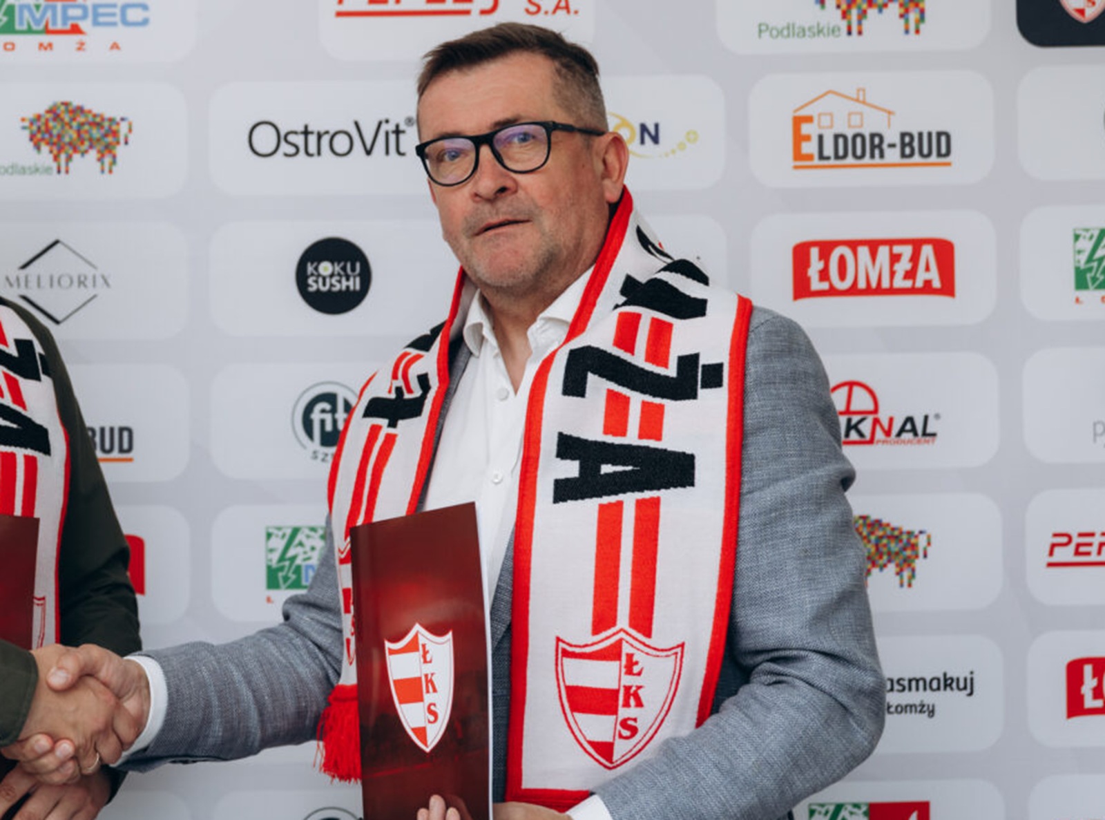 Wokół niego wybuchł skandal. Znany trener znalazł pracę w Łomży