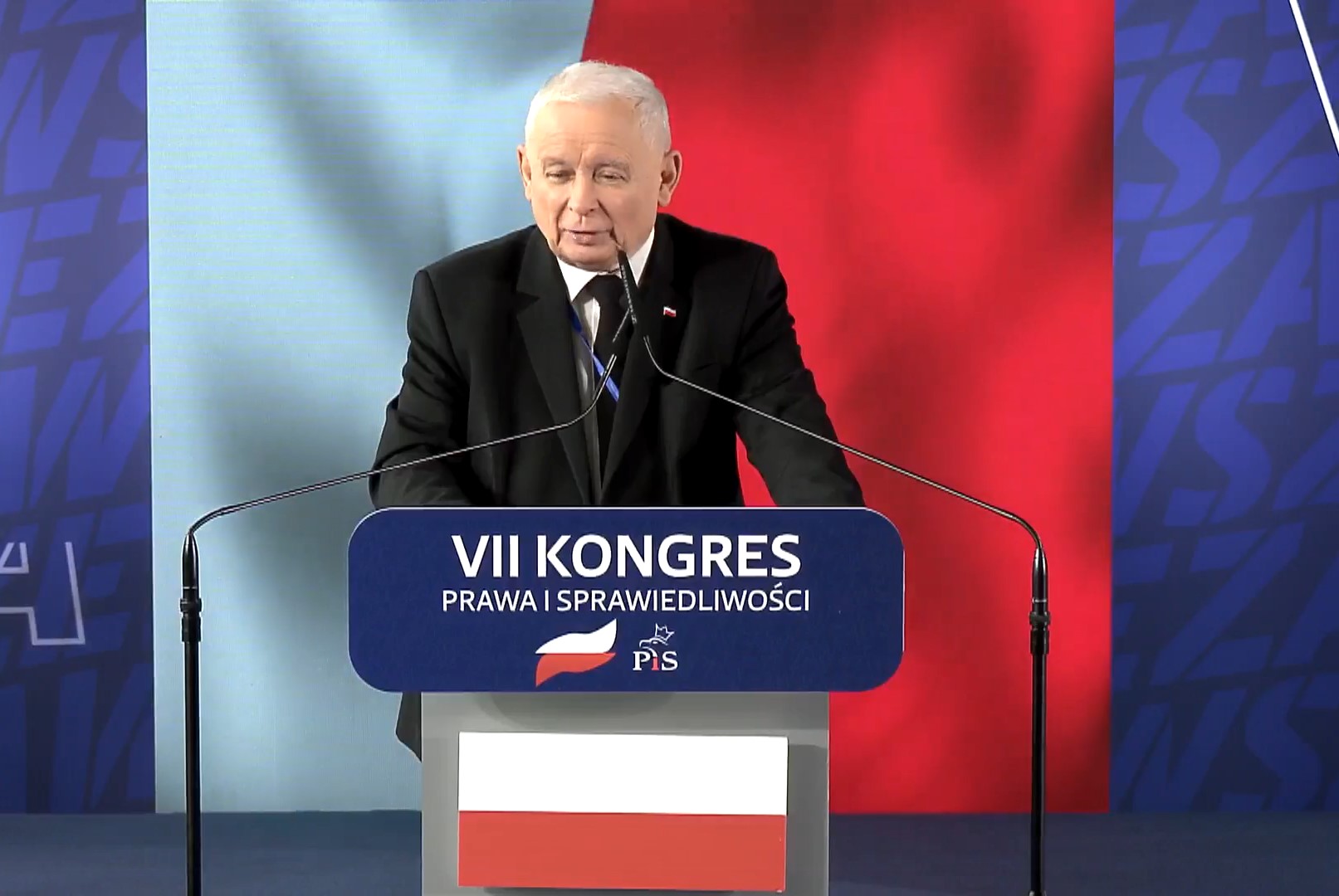 Kaczyński wybrany na prezesa PiS. Nagle zaczął mówić o... polskiej piłce