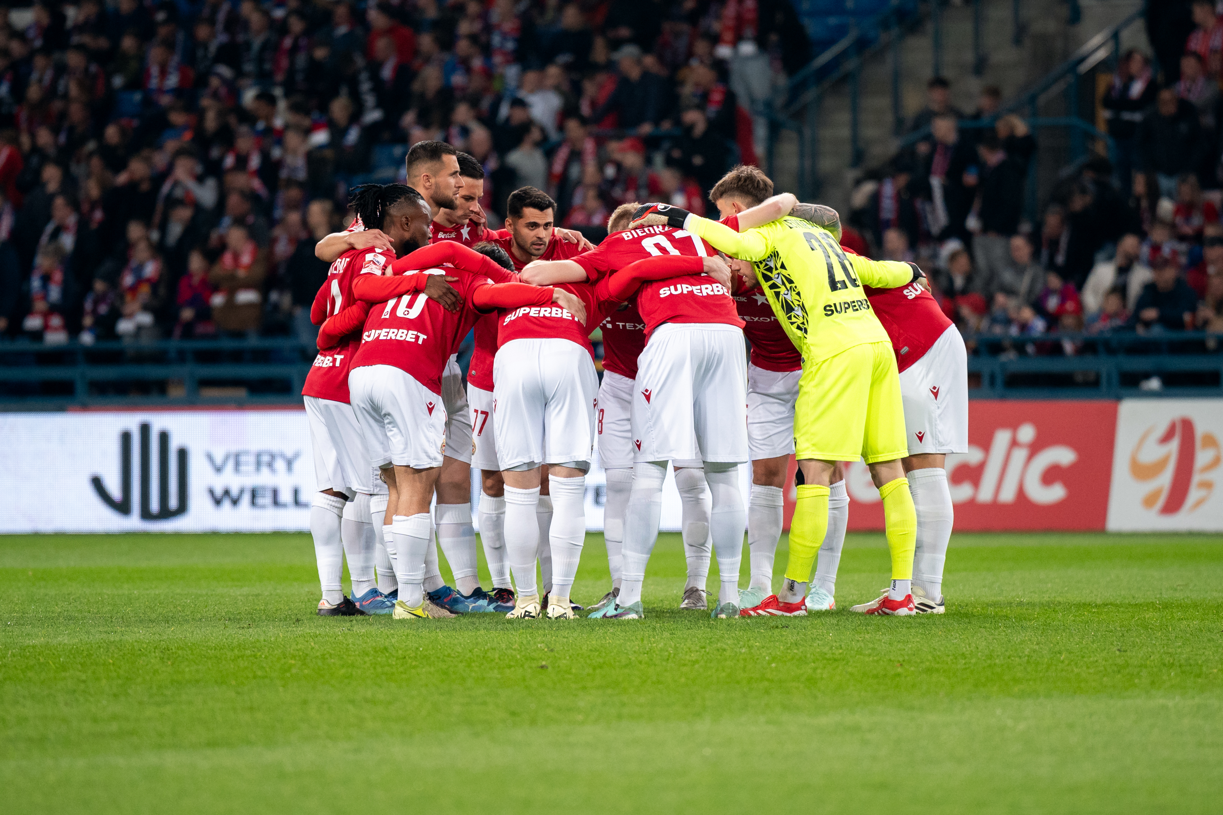 Decyzja zapadła. UEFA ukarała Wisłę Kraków