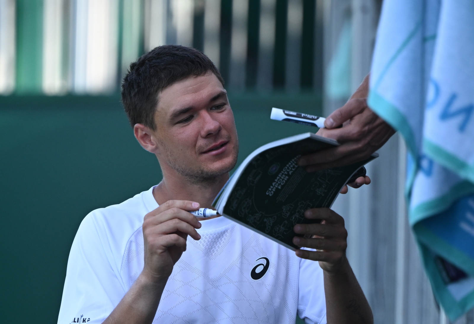 Majchrzak powalczy o ćwierćfinał Wimbledonu. Znamy godzinę meczu
