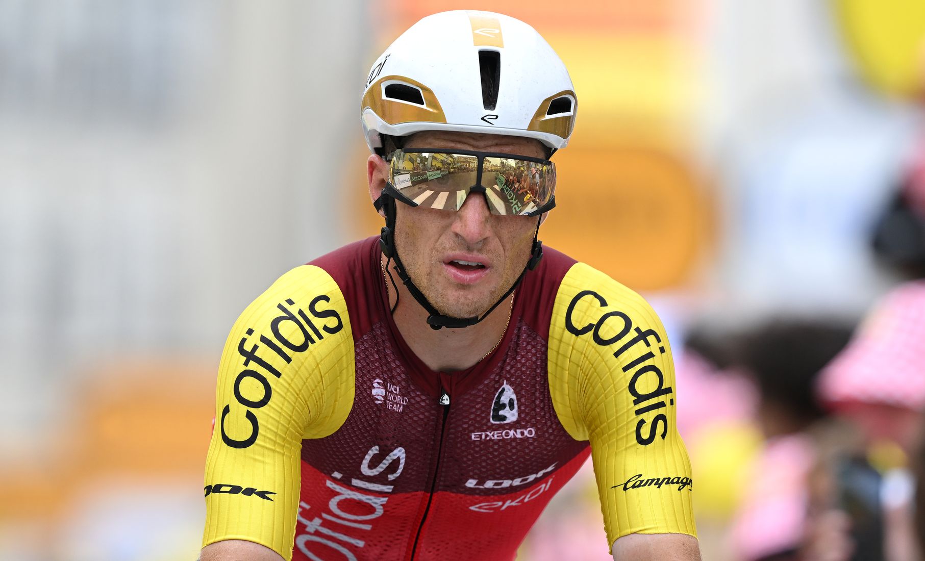 Skandal w Tour de France. W nocy doszło do kradzieży