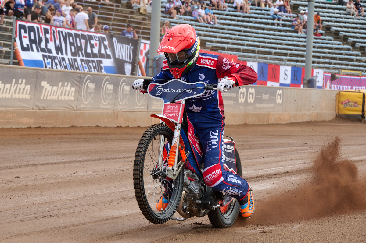 Żużel. Groźny wypadek Iversena. Duńczyk niezdolny do kontynuowania zawodów