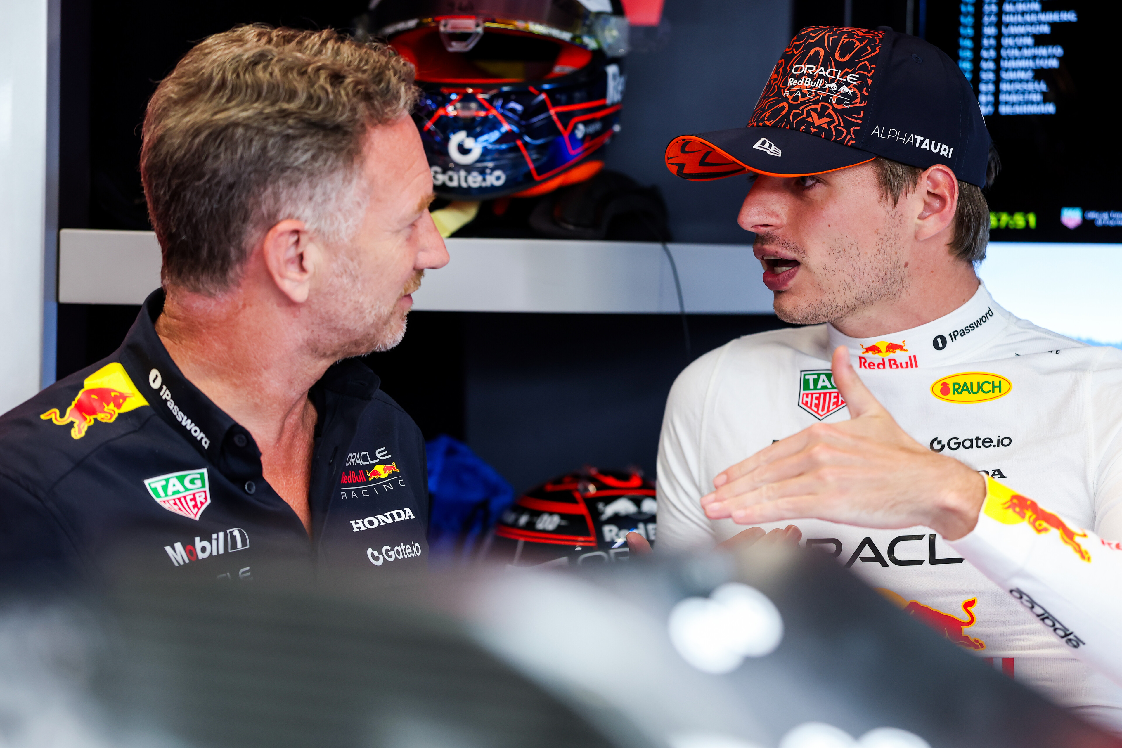 Verstappen postawił ultimatum?! Gra o tron w Red Bullu