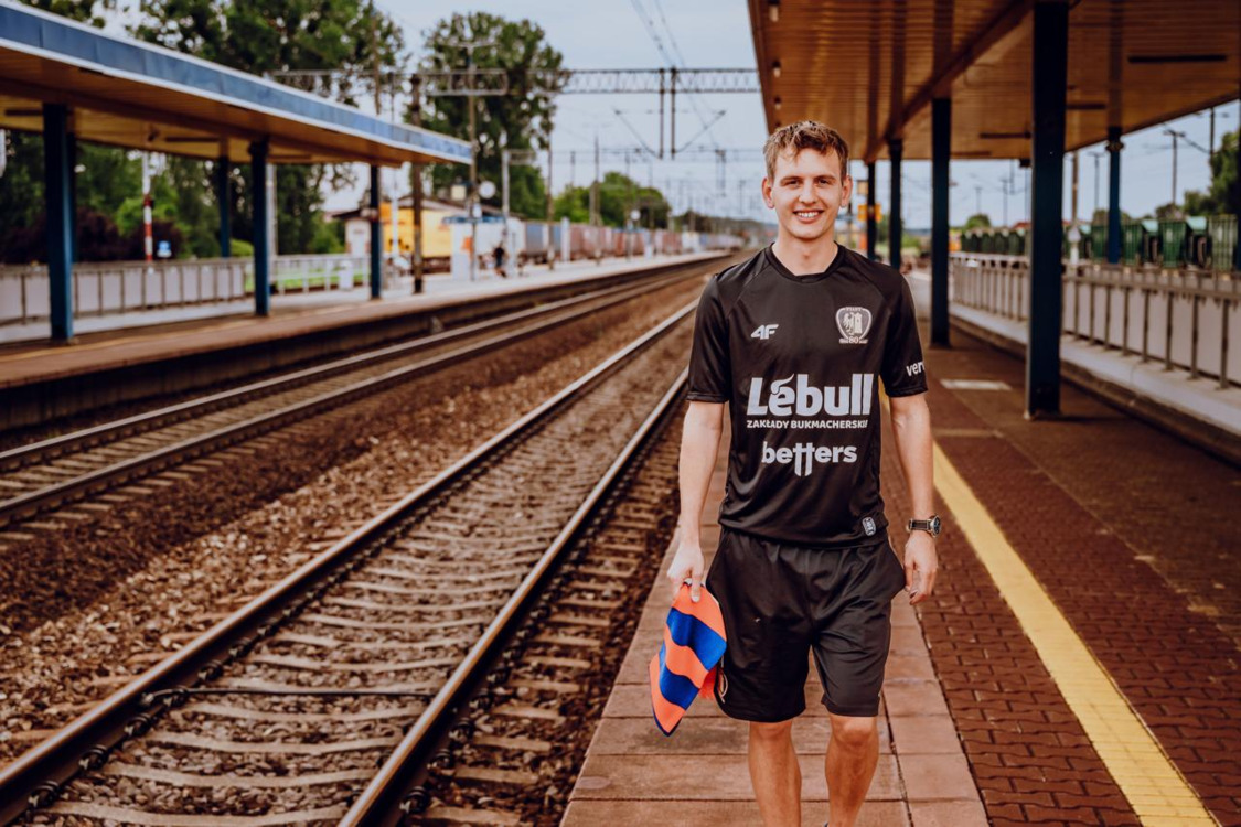 Transfer definitywny. Z Lecha Poznań do Piasta Gliwice
