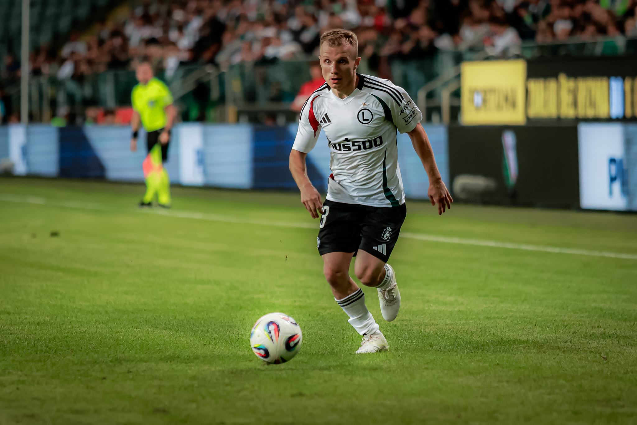 To byłaby duża niespodzianka. Transfer last minute z Legii?