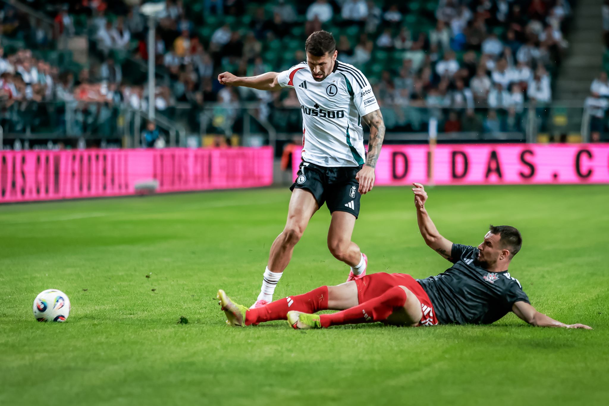 Piłkarza Legii zabrakło w kadrze. Klub podał powód