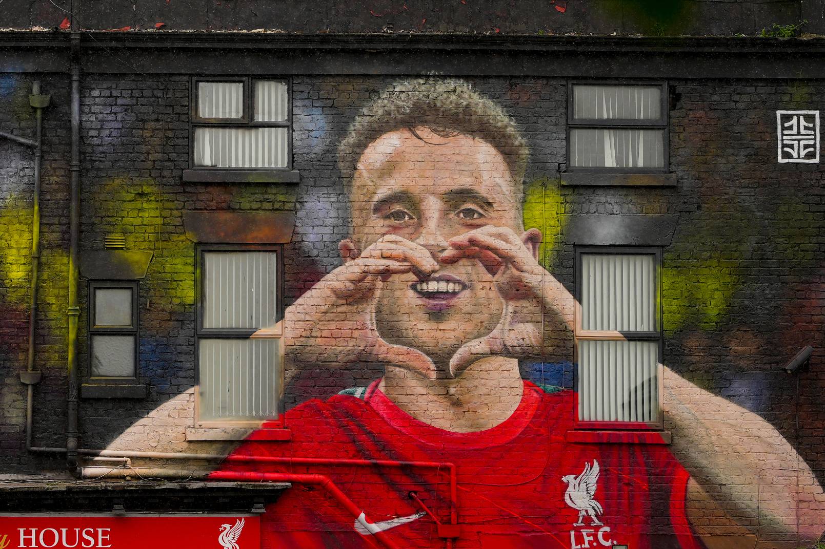 Fani Liverpoolu uhonorowali Jotę. Wzruszający widok