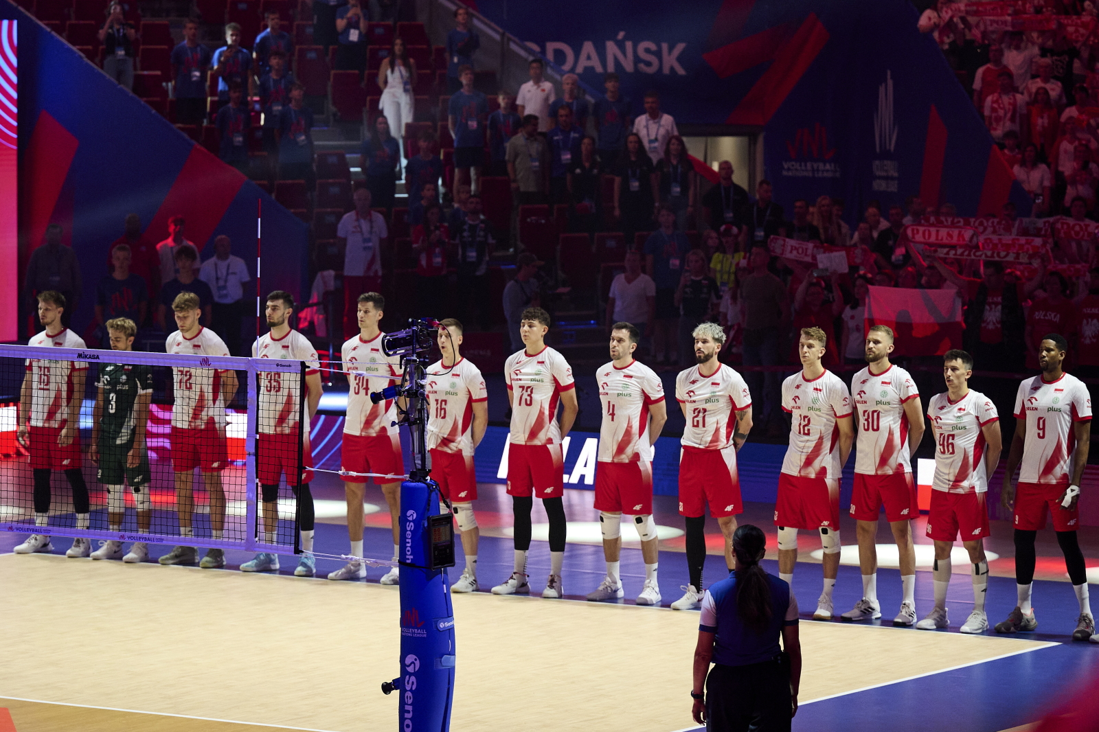 Prowadzili 24:21 i przegrali. Tak Polacy zachowali się po porażce