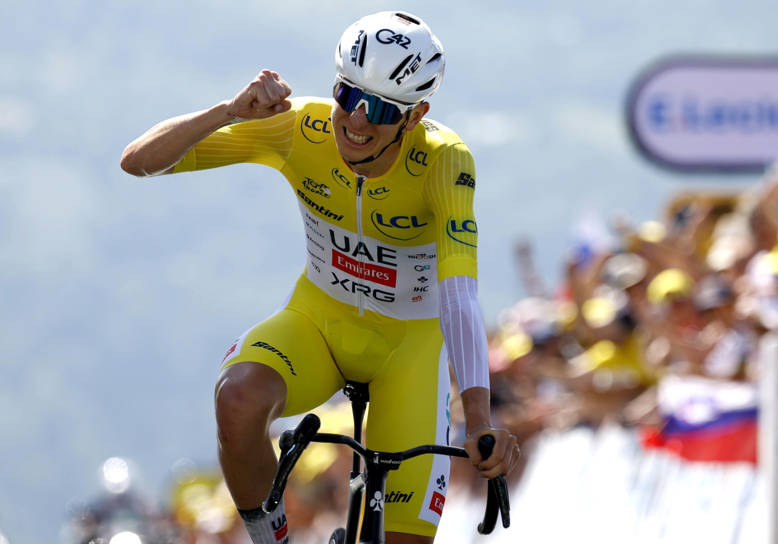 Tour de France: Kolejny dzień, kolejne zwycięstwo. Słoweniec najlepszy na lotnisku Peyragudes