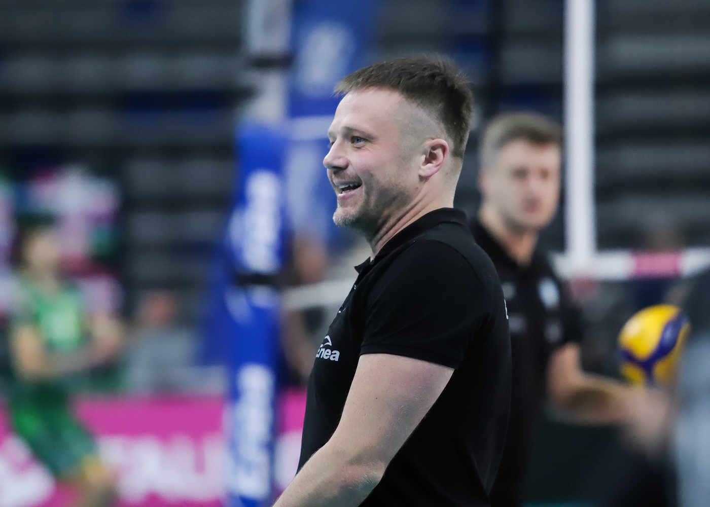 Rekomendował go Vital Heynen. Polak mówi, co zastał w Chinach