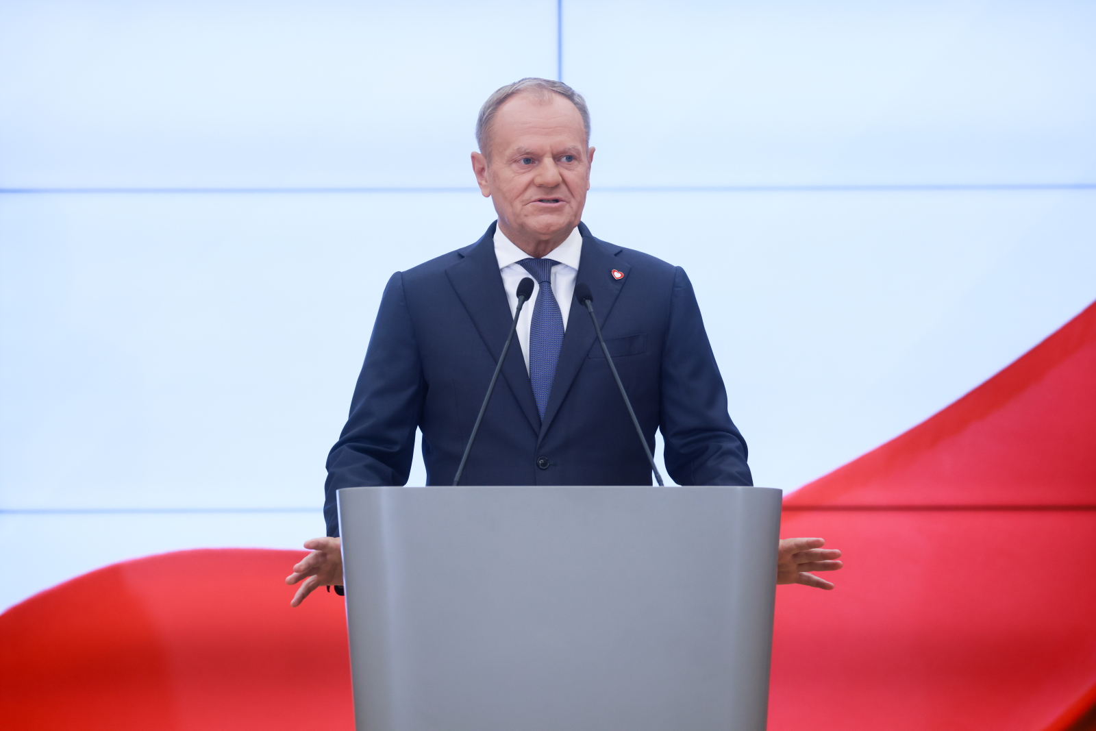 Tusk zaskoczył. Nawiązał do... Tour de France