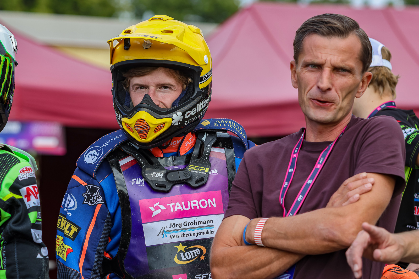 Żużel. choćby nie trzeba było go namawiać. To wystarczyło, aby podpisał umowę