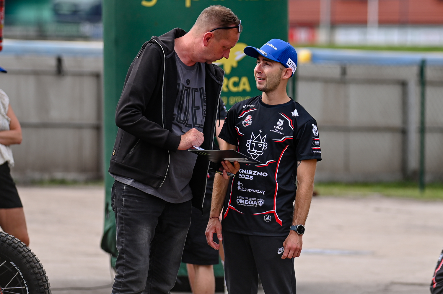 Żużel. Kolejne ruchy transferowe ogłoszone. Jeden z klubów nagrał piosenkę