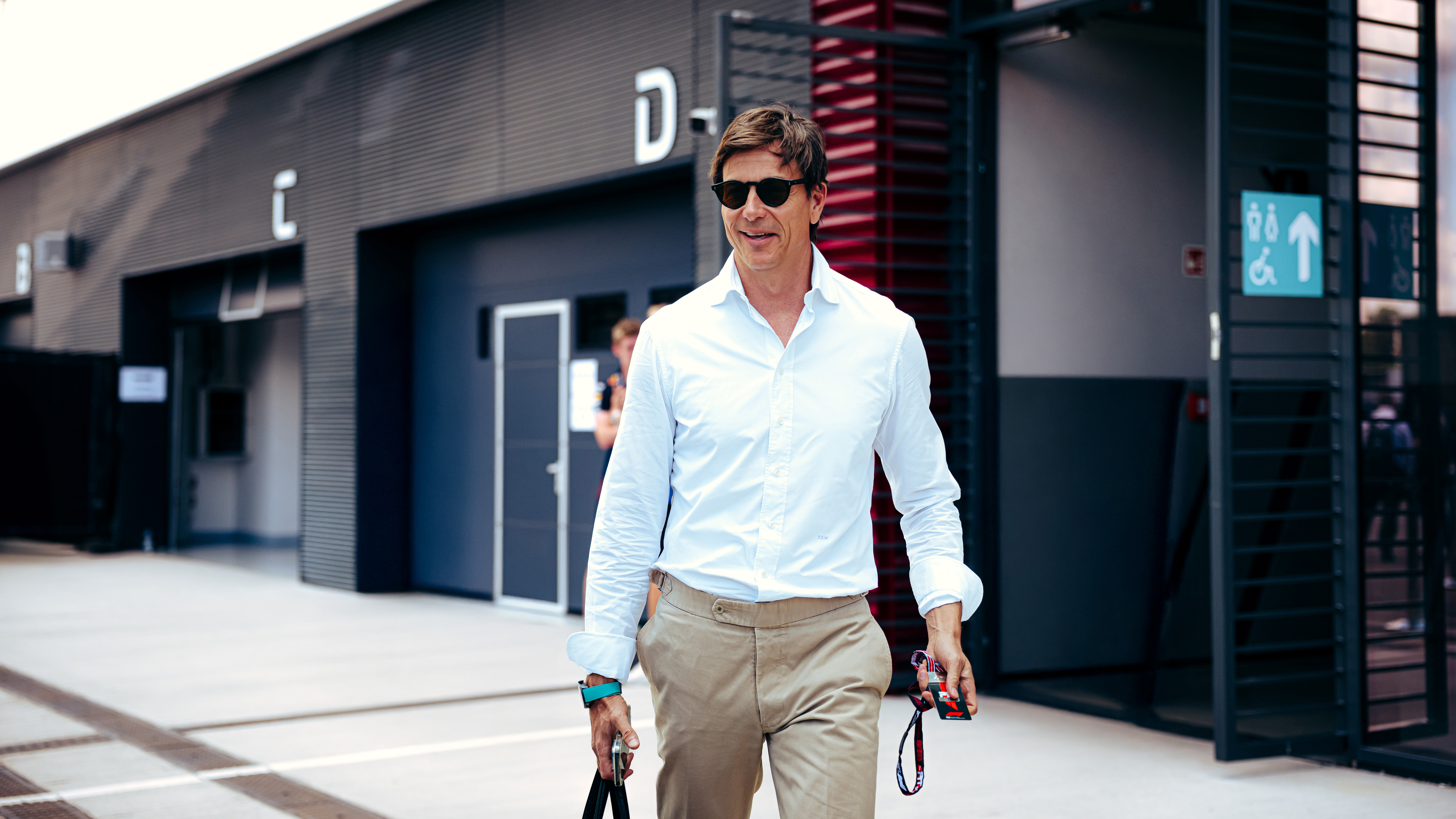 Rekordowa transakcja w F1. Miliarder sprzedaje udziały