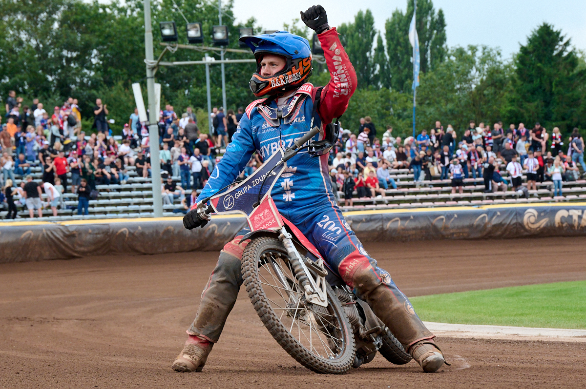 Żużel. Wybrzeże rozpoczęło budowę składu. Jeden z liderów dalej w zespole